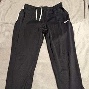 Mens Nike pants size Large